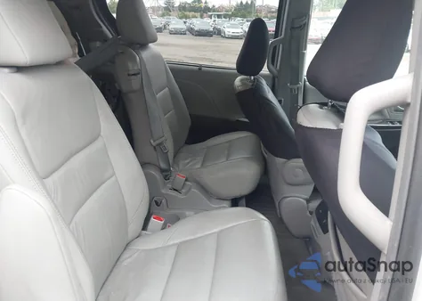 2016 Toyota Sienna Xle Premium 8 Passenger из США, поврежденный, VIN 5TDYK3DC1GS725083